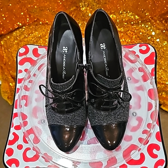 K Brown ANDREA Heels LIKE NEW - Picture 8 of 9